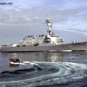 Sailors return to the USS Winston S. Churchill (DDG 81)