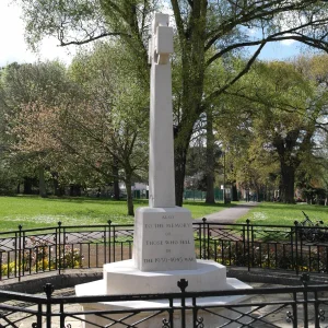 Peoples Park War Memorial, Banbury Oxfordshire WW2