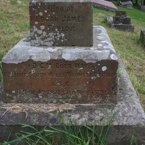 Edgar James TAYLOR  DCM