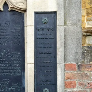 SHIPSTON ON STOUR WAR MEMORIAL  (5)