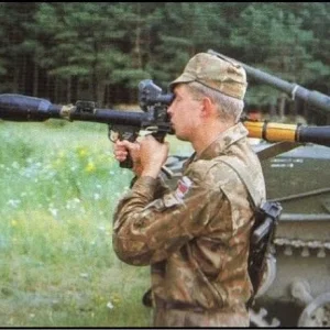 Belarusian RPG-7 operator
