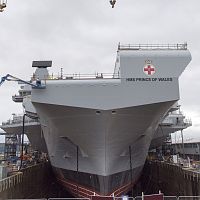 HMS_Prince_of_Wales_(R09)_under_construction