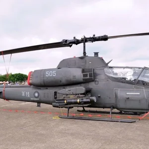 ROCA_Bell_AH-1W_Super_Cobra_(209)_Aoki-1