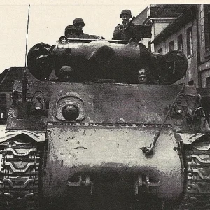 2743781
