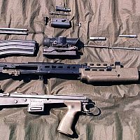 800px-SA-80_rifle_stripped_1996