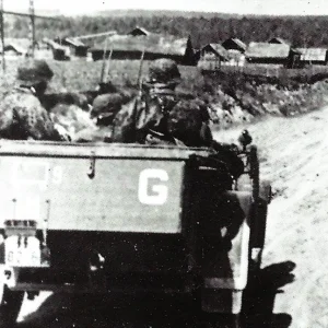 2742344