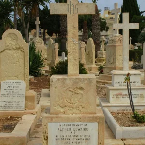 Alfred EDWARDS