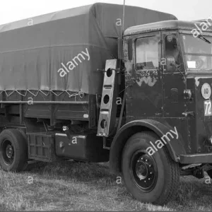 Vintage-military-vehicle-rauceby-war-weekend-D20N61