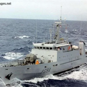 La Capricieuse (P 684) - P 400 class patrol boat