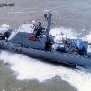 Indian Navy - fast patrol vessel FAC T-80