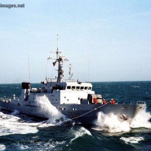 L'Audacieuse (P 682) - P 400 class patrol boat