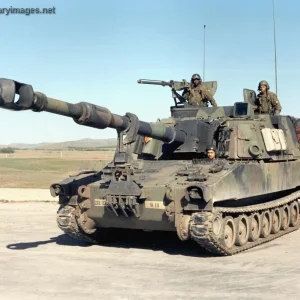 M109A6 Paladin
