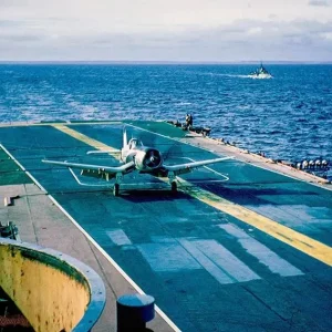 Argentine Navy F4U-5 landing on ARA Independencia.