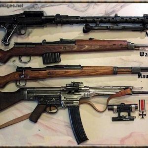 MG-34, Walther G-43, Mauser Kar-98, STG-44