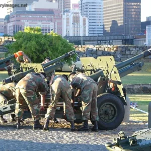 The_Guns_005
