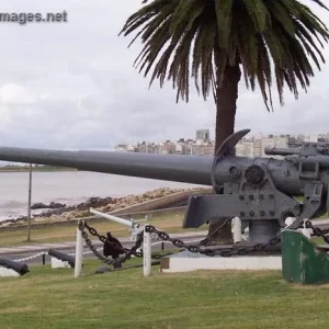 Graf Spee, 150mm gun, in Montevideo,Uruguay