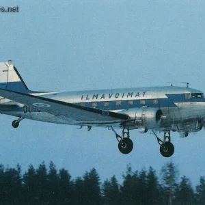 Douglas DC-3 landing on Utti runway 07