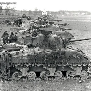 m4_Sherman_4th_Div_Germany_45