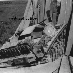 Stug_Bridge_collaspe