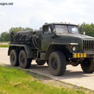 Aerodrome Starting Unit APA-5 on a Ural-4320 chassis