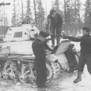 Tank of Panzer-Abteilung 211 being repaired