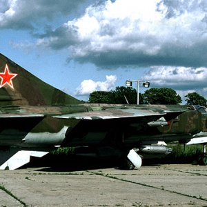 MiG 23ML  70.red