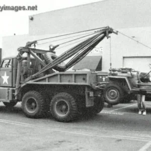 Diamond-T 969A 4 ton, 6x6 Wrecker