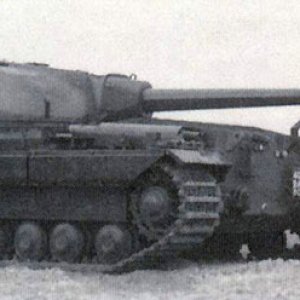 FV214 Conqueror Heavy Tank
