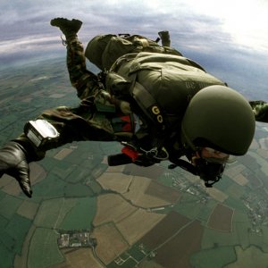 British Army Sky Divers