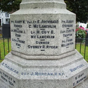 Newnham on Severn War Memorial, Gloucestershire