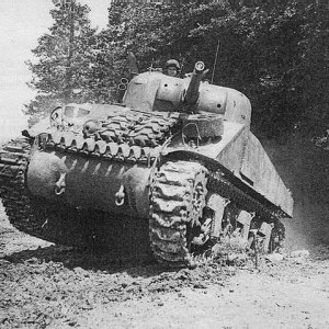 Sherman tanks | MilitaryImages.Net