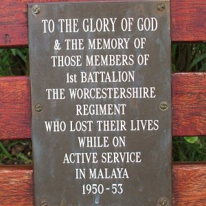 Woircestershire Regiment Memorial Seat