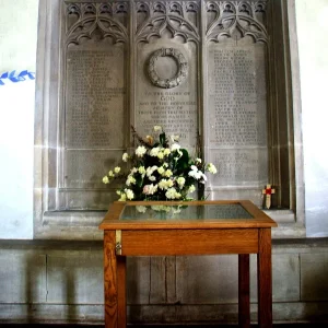 Cainscross  War Memorial Gloucestershire