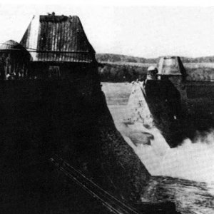 Moehne Dam Holed
