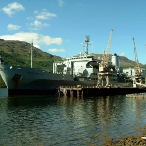 Royal Fleet Auxiliary 'Fort Austin'