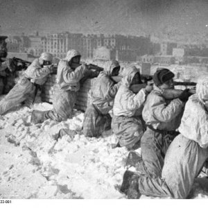 Bundesarchiv_Bild_183-E0406-0022-001_Russland_Kesselschlacht_Stalingrad