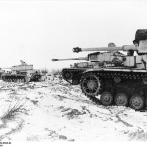 Bundesarchiv_Bild_101I-689-0190-04_Russland_Panzer_IV