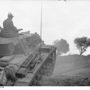 Bundesarchiv_Bild_101I-788-0017-20_Nordafrika_Panzer_IV