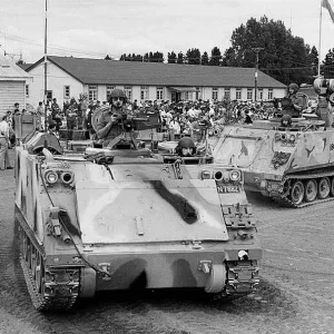 M806A1 Armoured Recovery Vehicle Light ARVL and M579 Fitters vehicle