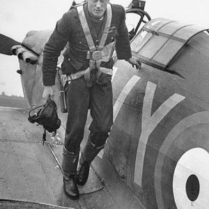 Albert Gerald Lewis DFC & Bar - RAF