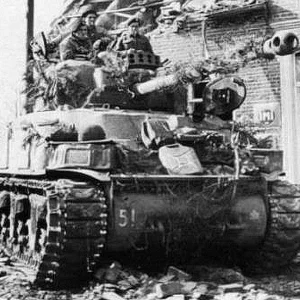 Sherman_Firefly_tank_GGHG_Germany_1945
