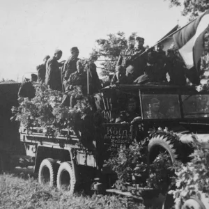 Mercedes-Benz_LG3000_wehrmacht_truck_of_JG26_France