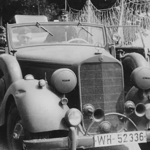 Mercedes_Benz_cabriolet_WH52336
