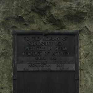 Monmouth War Memorial (post Ww2)
