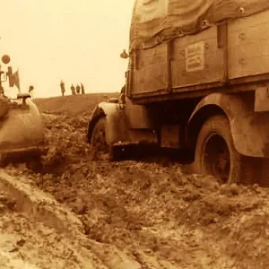 Opel_Blitz_in_mud