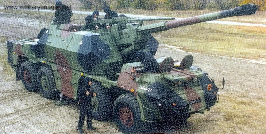 152 mm self-propelled gun howitzer Dana