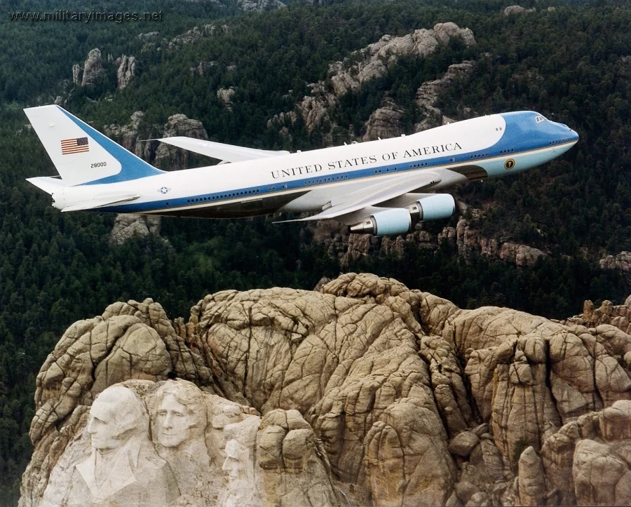 Air Force One flies over Mount Rushmore
