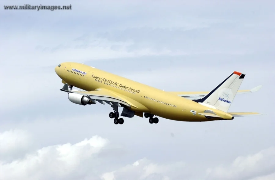 Airbus A330 - Future Strategic Tanker Aircraft