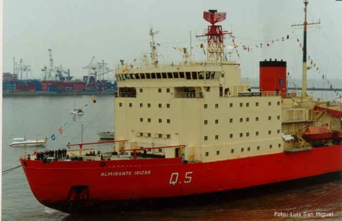 Almirante Irzar