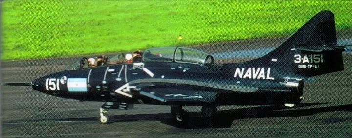 Argentine Navy F9F-8T (3-A-151) taxiing.